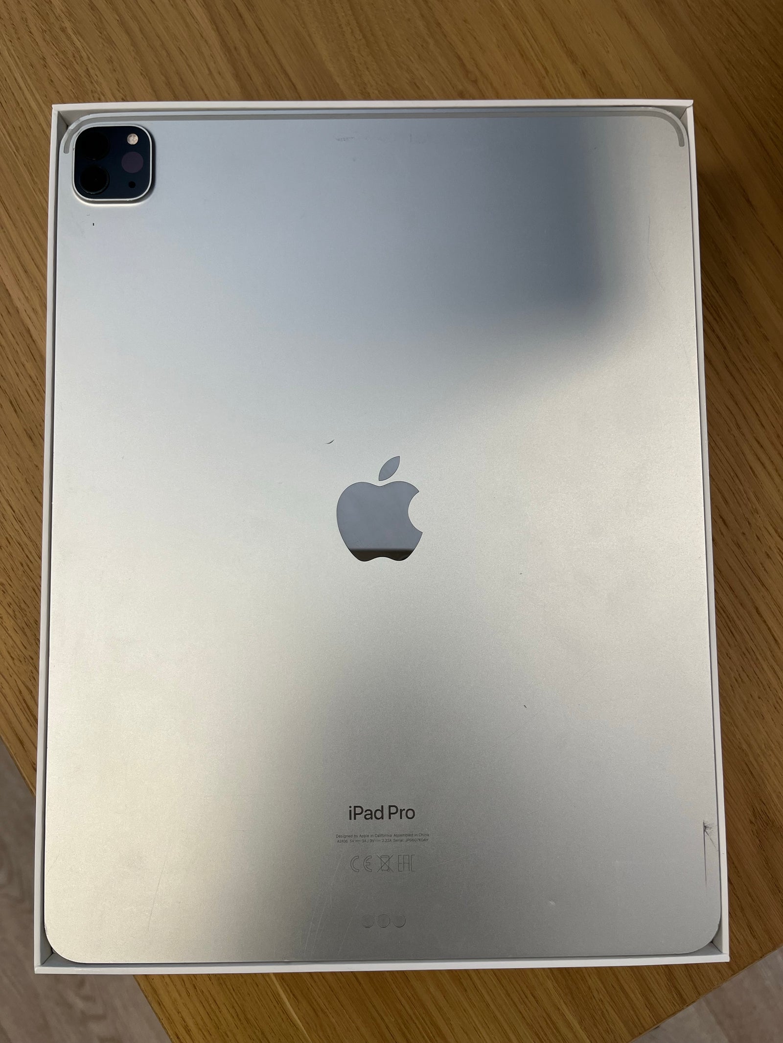 Apple iPad Pro Apple M 128 GB 32,8 cm (12.9") 8 GB Wi-Fi 6E (802.11ax) iPadOS 16 Silber MNXQ3FD/A