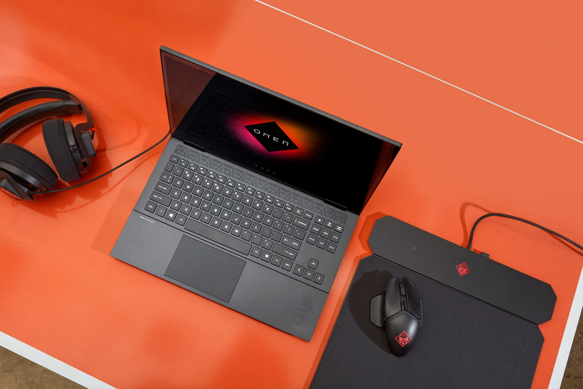 HP OMEN 15-en1078ng 15.6" AMD Ryzen 7 5800H 16GB 1TB QWERTZ DE 46J71EA
