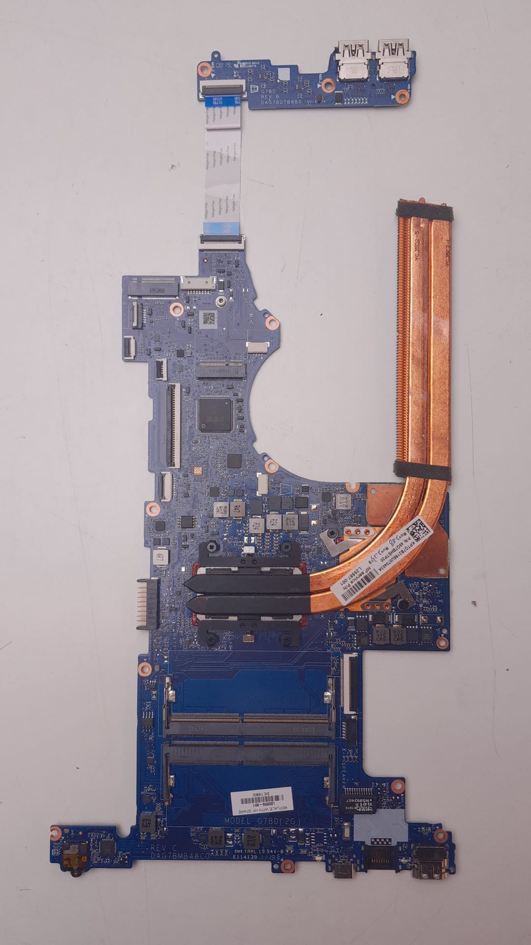 HP Mainboard i7 - 8565U 15 - CS2970ND i7 - 8565U W10H L46809 - 003 - Compridis
